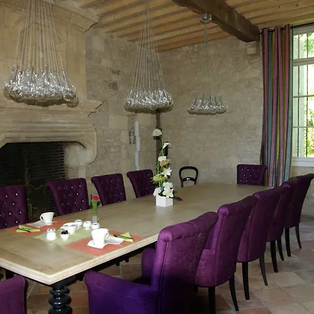 Chateau De Courtebotte Saint-Jean-de-Blaignac