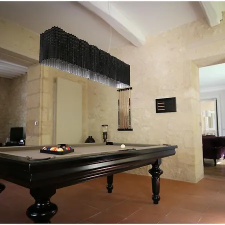 Château De Courtebotte Maison d'hôtes 3*