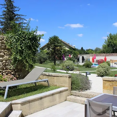 Maison d'hôtes Château De Courtebotte 3*