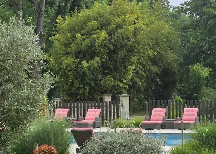 Gasthuis Chateau De Courtebotte 4*