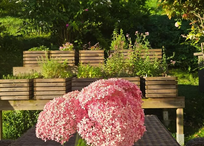 Chateau De Courtebotte Saint-Jean-de-Blaignac